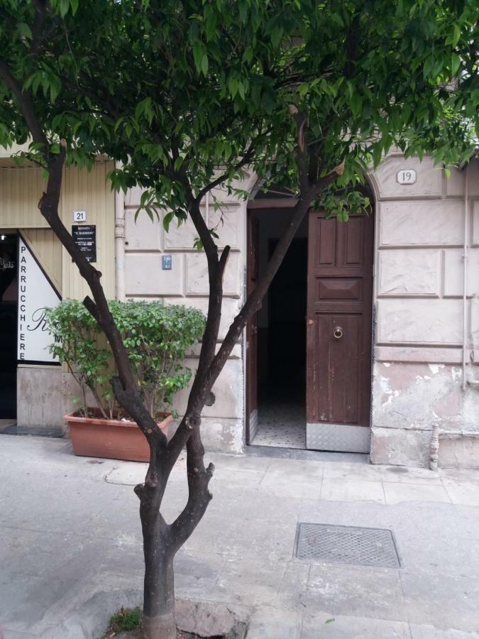 Casa Paloma Charme Lägenhet Palermo Exteriör bild